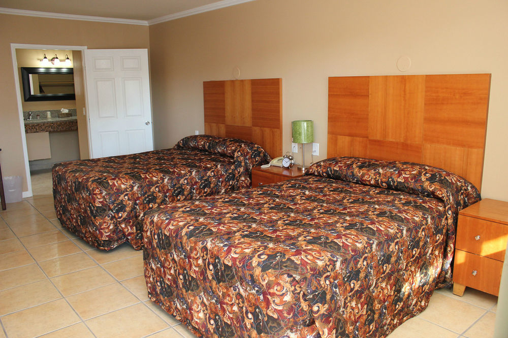 Rodeway Inn Тусон Екстериор снимка
