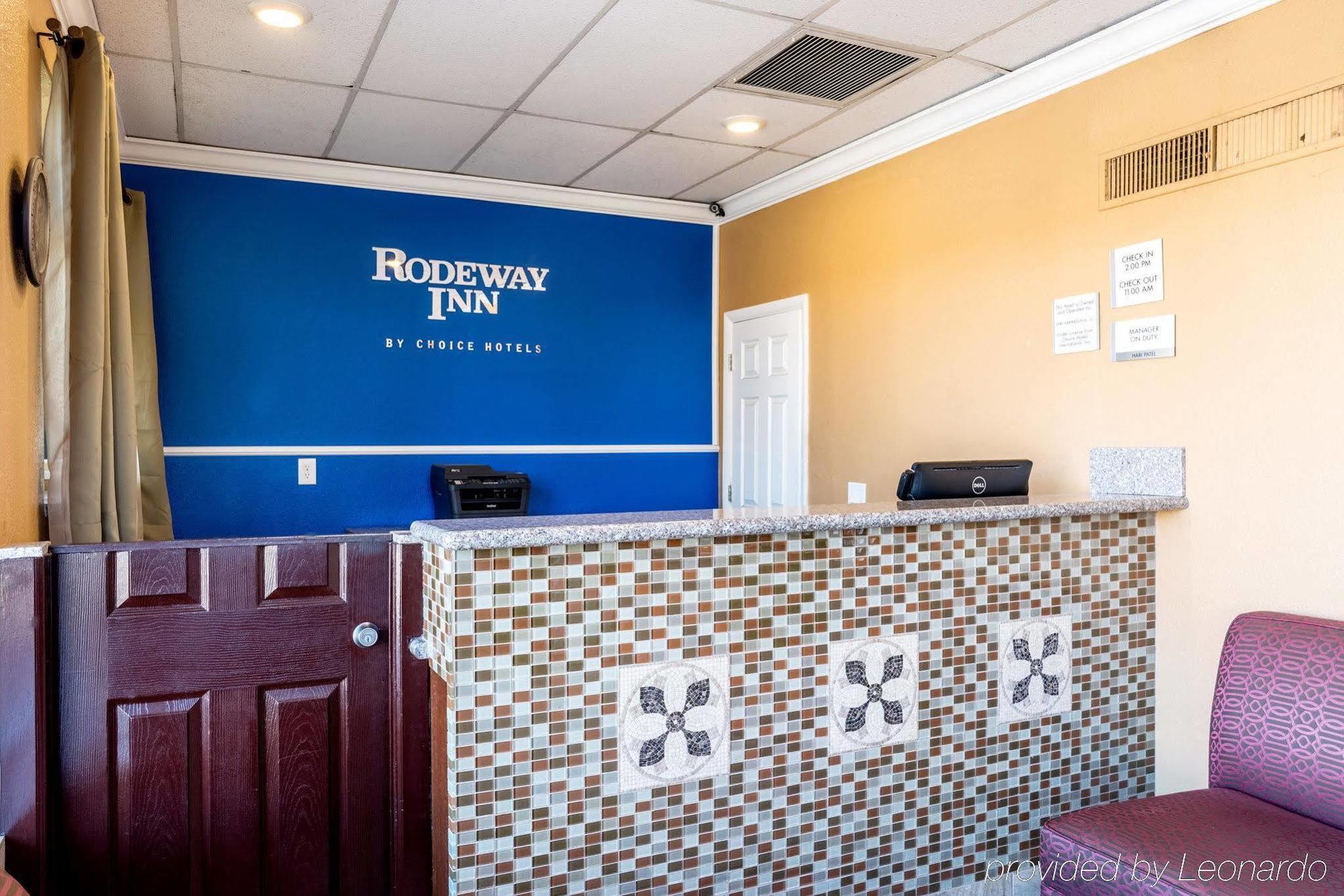 Rodeway Inn Тусон Екстериор снимка